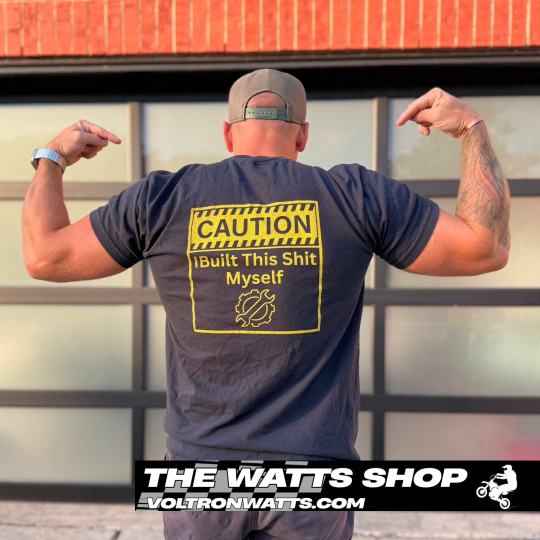 Unisex T-shirt Caution I Built This Shit Myself Funny Black Tee