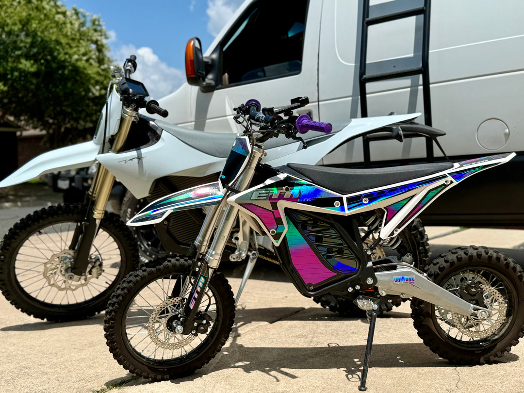 RTR ELECTRIC DIRT BIKE 72V "WHITE HOLOGRAPHIC"