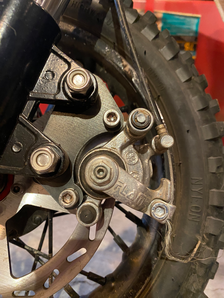 Modified Razor Brake Adapter Kit for Stock Brakes to RnD Forks